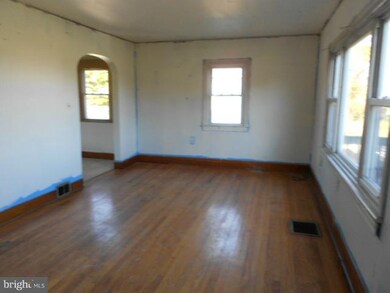 6146 Taneytown Pike, Taneytown, MD 21787 - photo 2