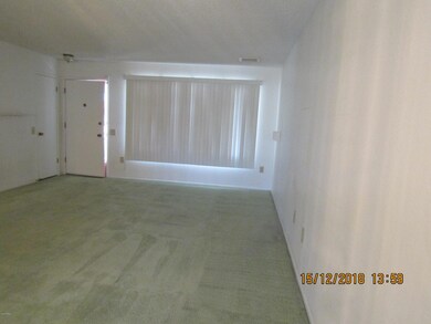 9530 W Calico Dr, Sun City, AZ 85373 - photo 4