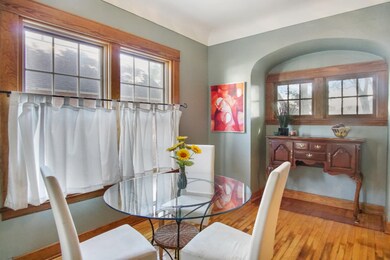 20 W 13th St Holland-3