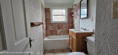 1016 Cleo St, Lansing, MI 48915 - photo 6