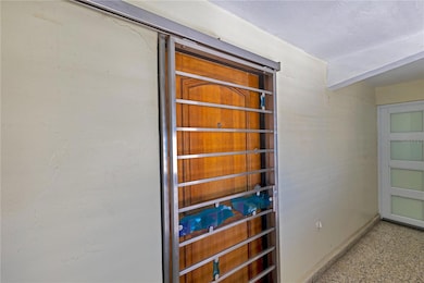 14 Calle Marseilles, San Juan, PR 00907 - photo 2