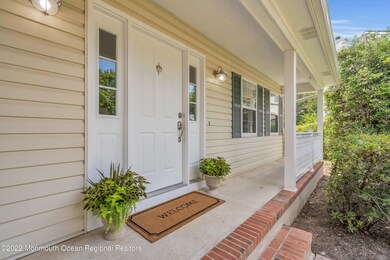 ROCKING CHAIR FRONT PORCH