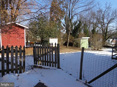 117 W 9th St, Front Royal, VA 22630 - photo 3