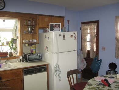 129 Buffalo St, Staten Island, NY 10306 - photo 3