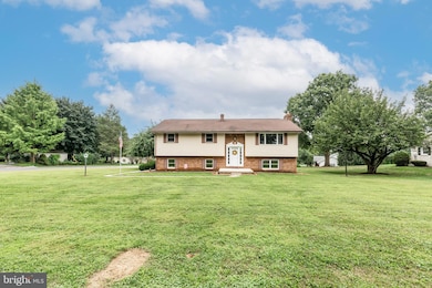 640 Bollinger Rd, Littlestown, PA 17340 - photo 2