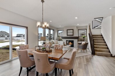 Lauren Dinette and Family Room