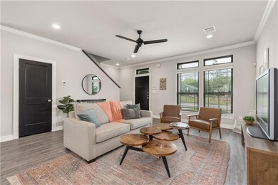 713 Turner St unit B, College Station, TX 77840 - photo 5