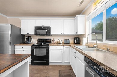 6650 E Gardenia Ln, Nampa, ID 83687 - photo 4