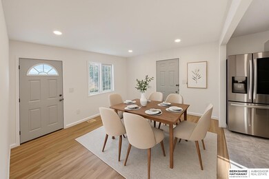 4624 N 37th St, Omaha, NE 68111 - photo 4