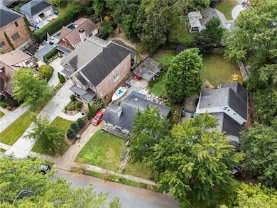 3320 W Shadowlawn Ave NE, Atlanta, GA 30305 - photo 4