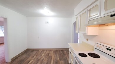 Kitchen Dining Space