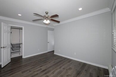 656 Veterans Hwy unit 3-2A, Hauppauge, NY 11788 - photo 7