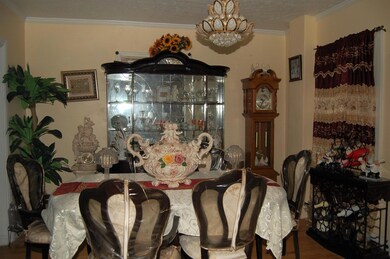 joyce dining room