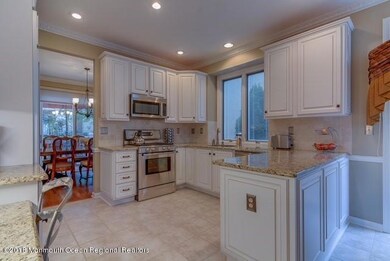 144 Panther Valley Ct, Holmdel, NJ 07733 - photo 7