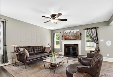 VIRTUALLY STAGED - make this space your own