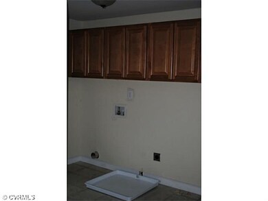 Laundry - Ample cabinets, huge closet