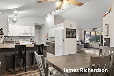 15249 Widgeon Rd, Grand Haven, MI 49417 - photo 7