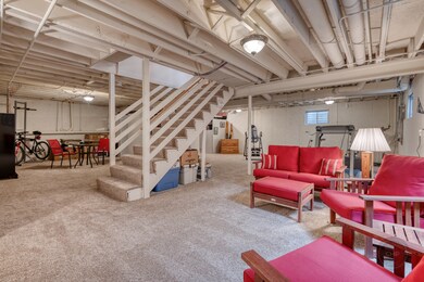 355 Avena Cir, Naperville, IL 60565 - photo 6