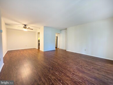 212 Old Forge Crossing unit 212, Devon, PA 19333 - photo 4