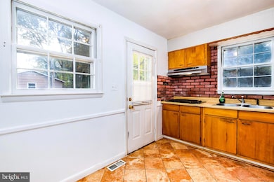 1023 Mountain Top Dr, Annapolis, MD 21409 - photo 6