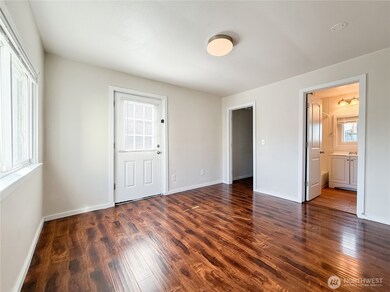 11806 Glendale Way S unit AB&C, Seattle, WA 98168 - photo 7