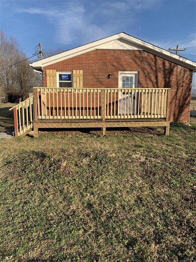 840 Old Stewart Rd, Tennessee Ridge, TN 37178 - photo 2