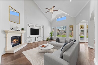 31327 Shadow Branch Ln, Spring, TX 77386 - photo 4