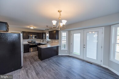 33 Shelby Rd, Inwood, WV 25428 - photo 6