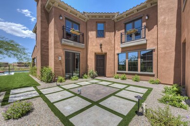 003_Interior Courtyard