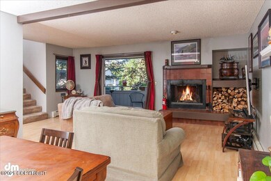 06-Living Room-Edit