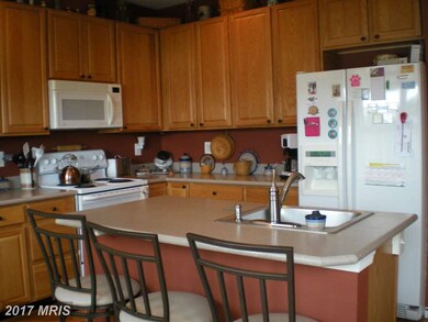 109 Lavenport Cir, Frederick, MD 21702 - photo 6