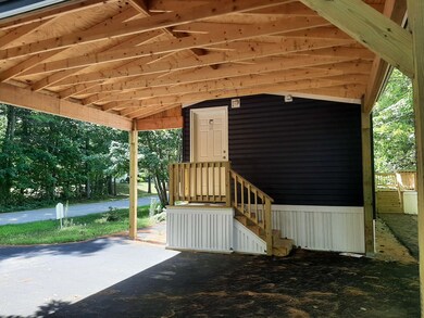 104 Blake Hill Rd, Conway, NH 03813 - photo 2