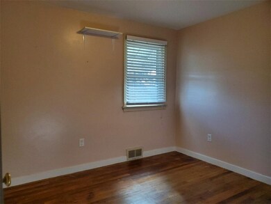 1832 Raymond Ave, Latrobe, PA 15650 - photo 7