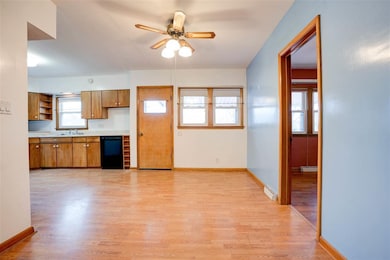 2712 14th Ave SE, Cedar Rapids, IA 52403 - photo 7