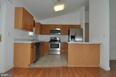 35538 Wilderness Shores Way, Locust Grove, VA 22508 - photo 6