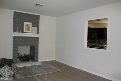 75 Grosbeak Dr, Shepherdstown, WV 25443 - photo 4