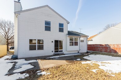 1749 N Baldwin Ave unit 2, Waukegan, IL 60085 - photo 2