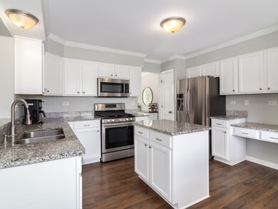 132 Oak Hill Ct, North Aurora, IL 60542 - photo 7