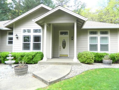 892 Barker Dr, Merlin, OR 97532 - photo 4