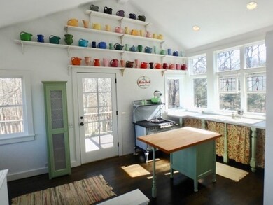 5 Beech Tree Ln, Aquinnah, MA 02535 - photo 5