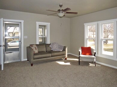 Living Room.jpg