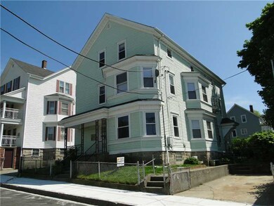 29 Berkley St, Fall River, MA 02724 - photo 2