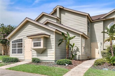 415 Caribbean Dr, Davenport, FL 33897 - photo 2