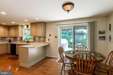 12012 Yellowbell Ln, Columbia, MD 21044 - photo 6