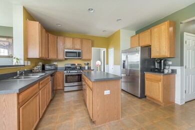 Oak cabinetry ~ large island