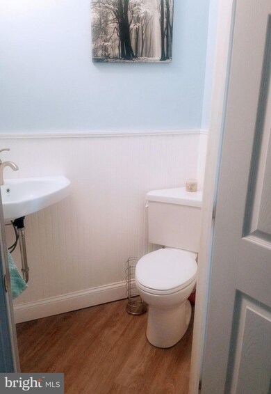 314 W 5th St, Lansdale, PA 19446 - photo 5