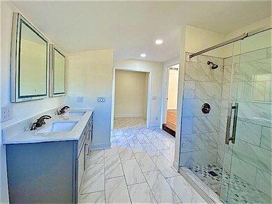 Primary Bath Walk in closet & bath