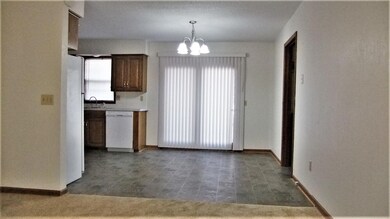 829 W Wollard St, Bolivar, MO 65613 - photo 7