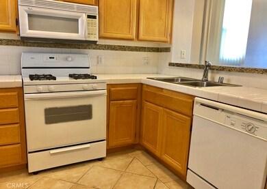 5260 Premiere Hills Cir unit 204, Woodland Hills, CA 91364 - photo 7