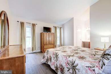 14523 Cambridge Cir, Laurel, MD 20707 - photo 5